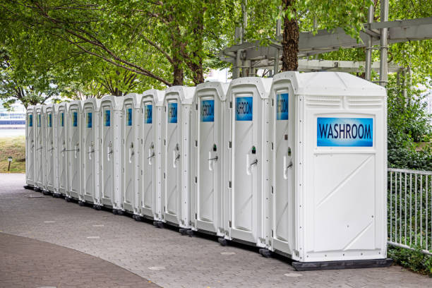 Best High-end porta potty rental  in Ivanhoe, CA